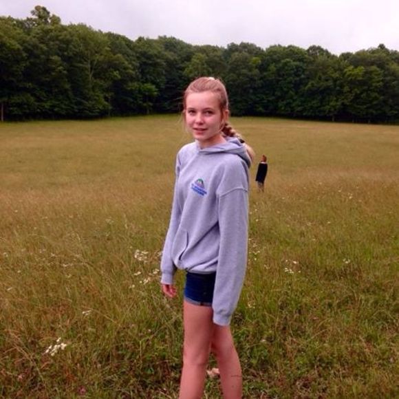 Meet your Posher, Camilla - Picture 1 of 1